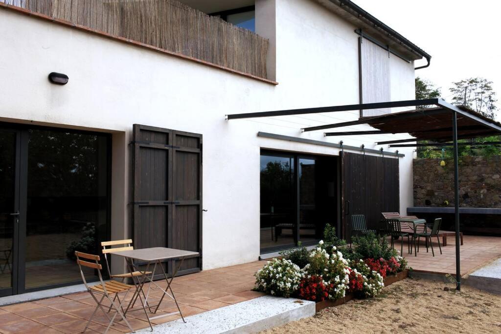 Designer Home With Pool Near Beach And Village アレーリャ エクステリア 写真