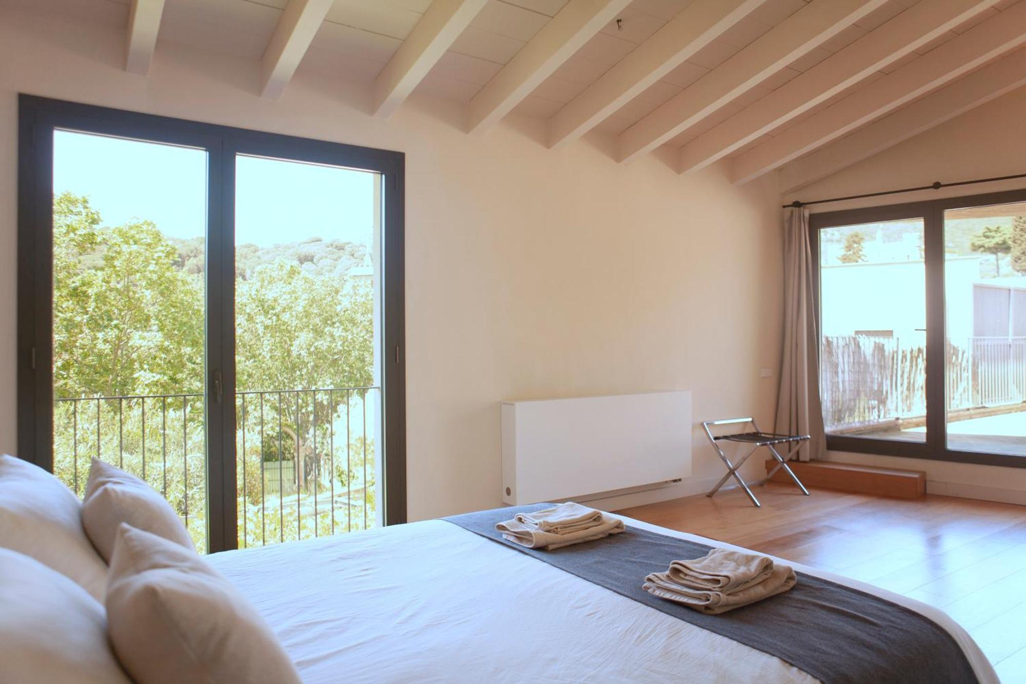 Designer Home With Pool Near Beach And Village アレーリャ エクステリア 写真